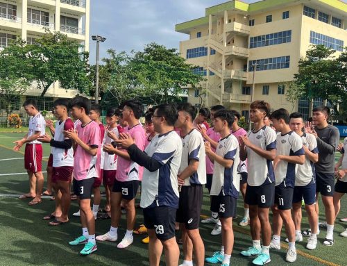 Sôi nổi Giải Bóng đá HSSV Khoa Cơ khí Chào mừng Ngày Nhà giáo Việt Nam 20/11/2025